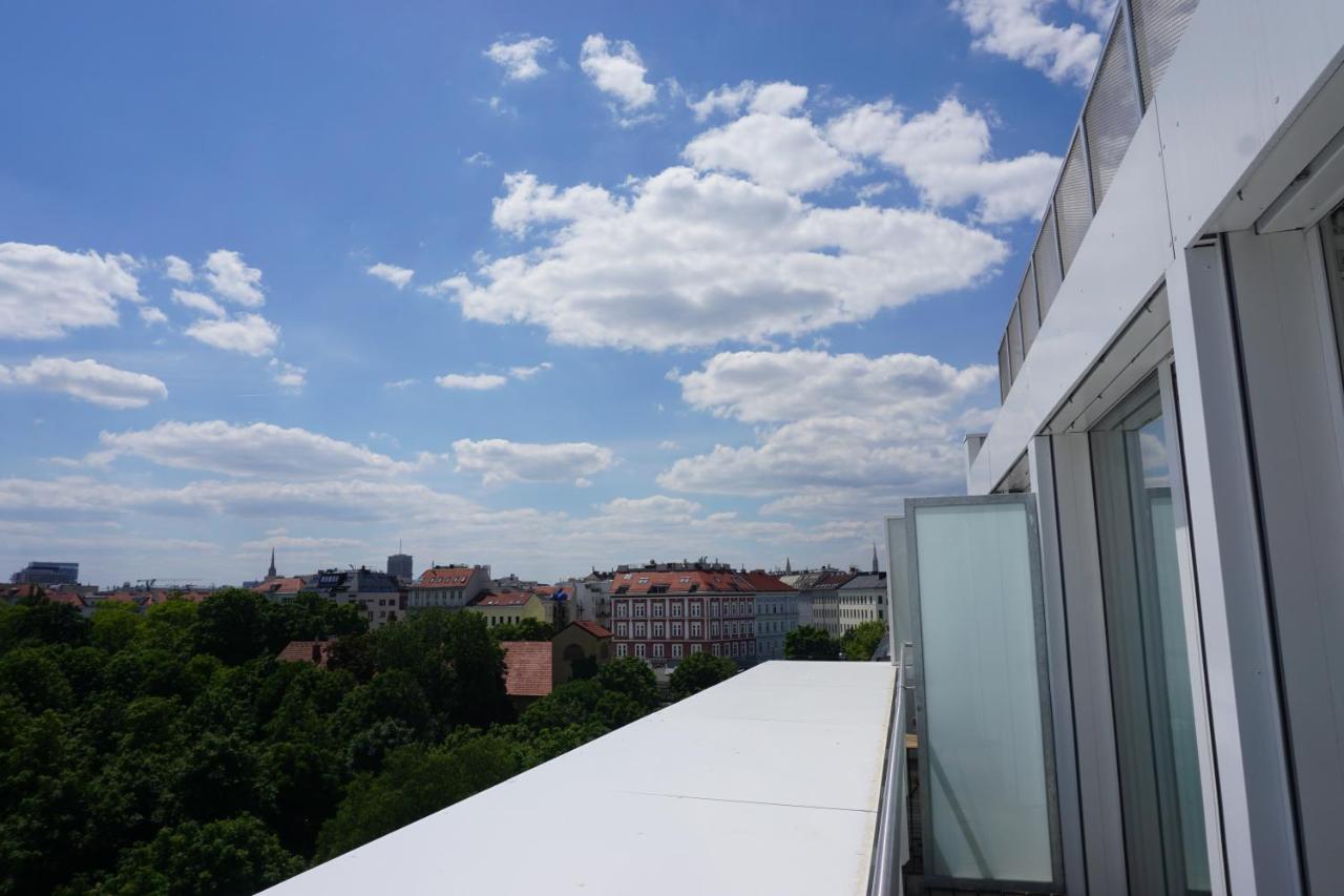 Ferienwohnung Augartenblick Penthauscombo 15/16 - Blick zum Riesenrad Wien Exterior foto