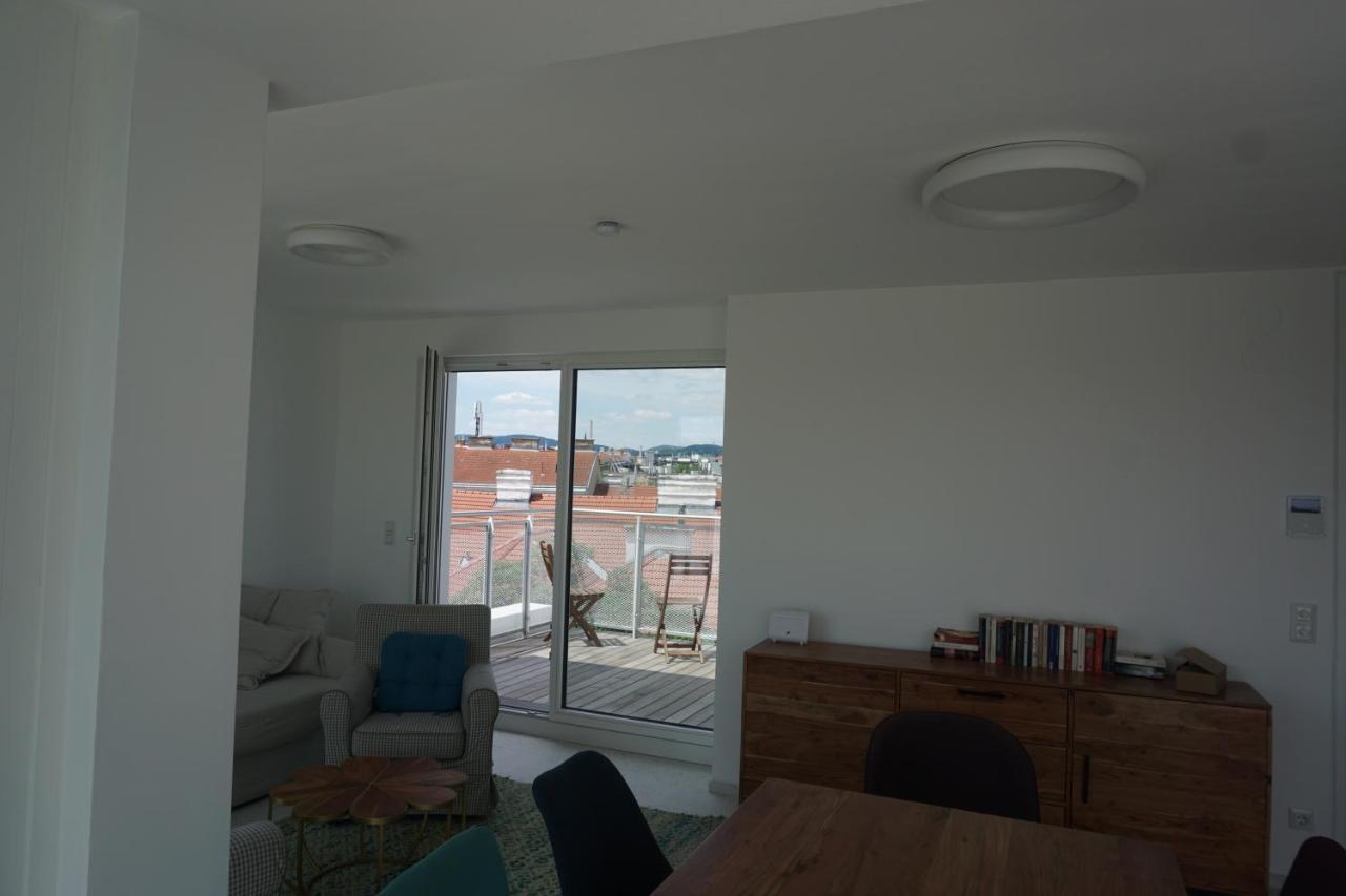 Ferienwohnung Augartenblick Penthauscombo 15/16 - Blick zum Riesenrad Wien Exterior foto