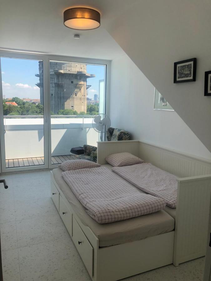 Ferienwohnung Augartenblick Penthauscombo 15/16 - Blick zum Riesenrad Wien Exterior foto